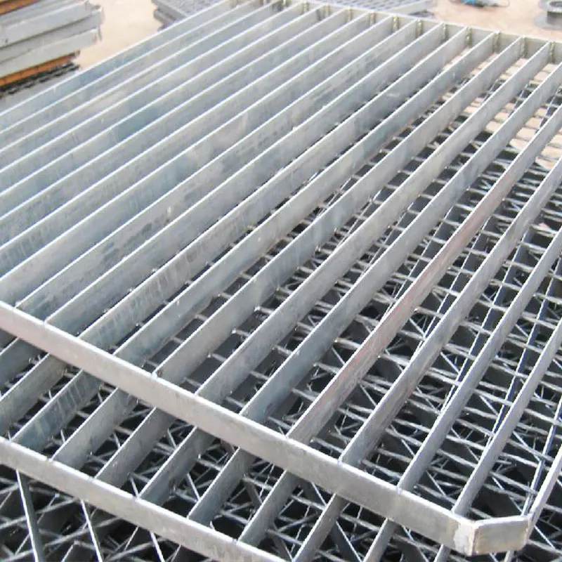 Hot Dipped Galvanized Welded Steel Bar Grating for Step Ladder Protective Grating