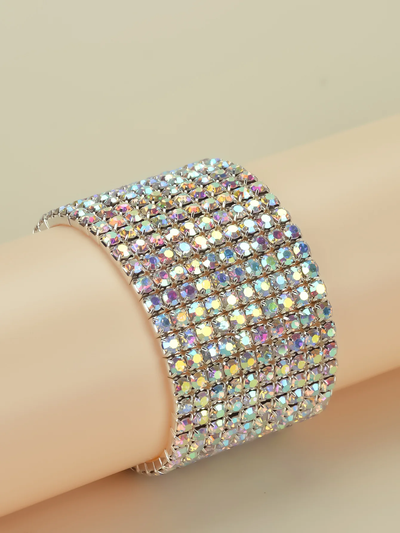 High Quality Women Bangle Fashion Accessory Bracelets Ladies Fashion Crystal Wedding Jewelry Bride Bracelet With Diamonds