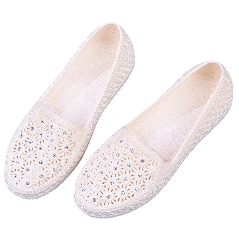 2024 Factory Sale Cheap price flat sandal summer casual slide slippers for woman Custom Fashion Simple Home Soft Bottom shoes