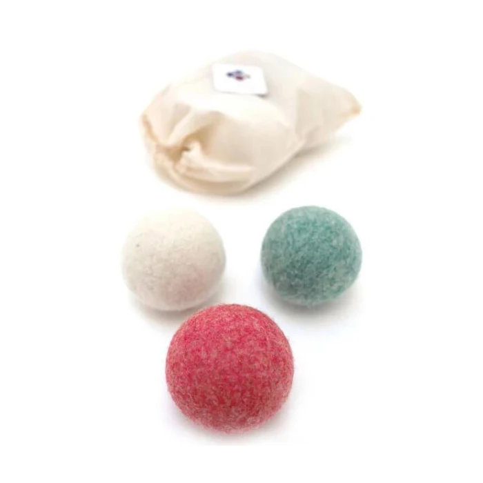 
new design eco laundry ball wool felt dryer balls cleaning ball 
