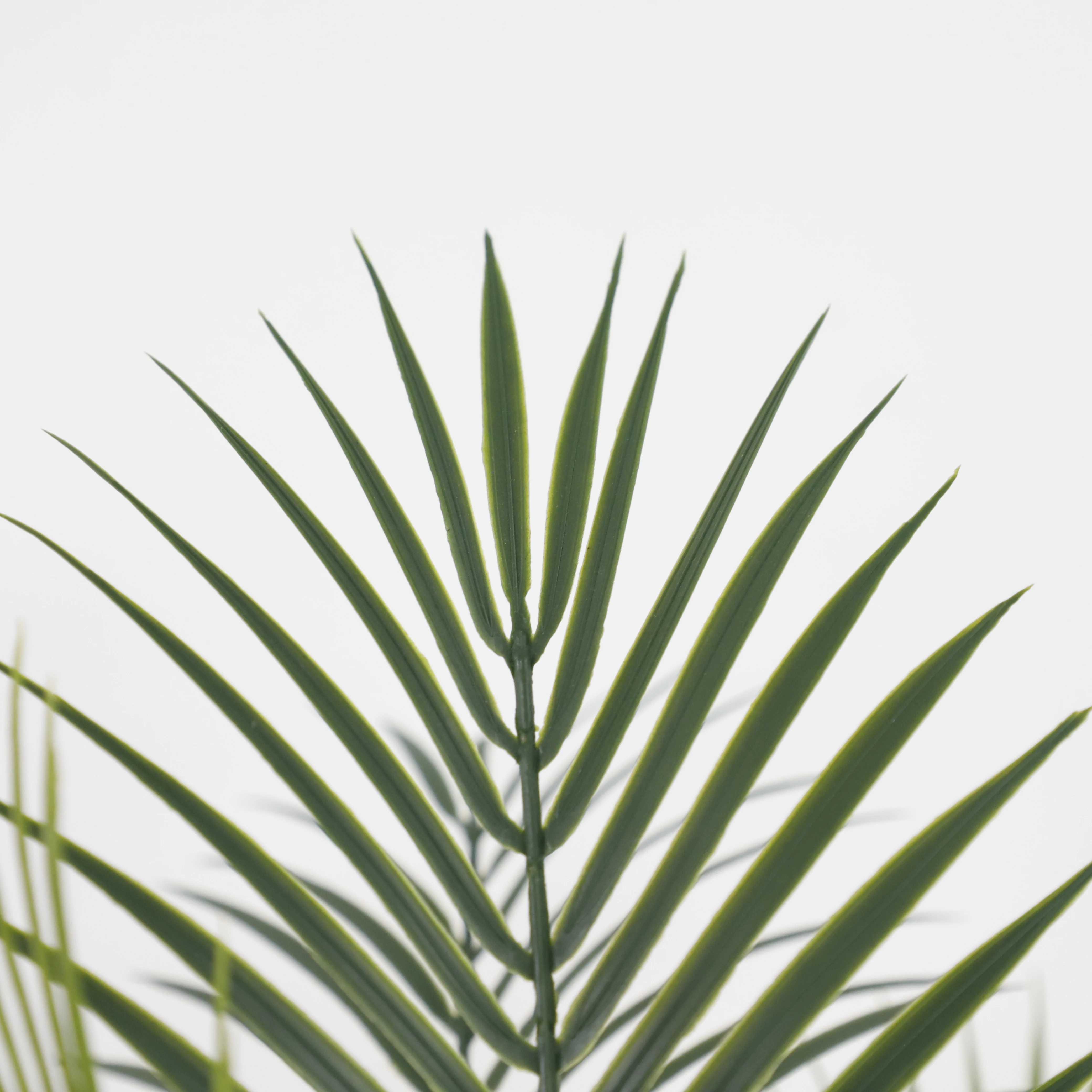 Morden Nordic Home Decor Plastic Fake Plants Artificial Palm Tree Interior Decor Room Fake Palm Trees Artificial Kwai Tree