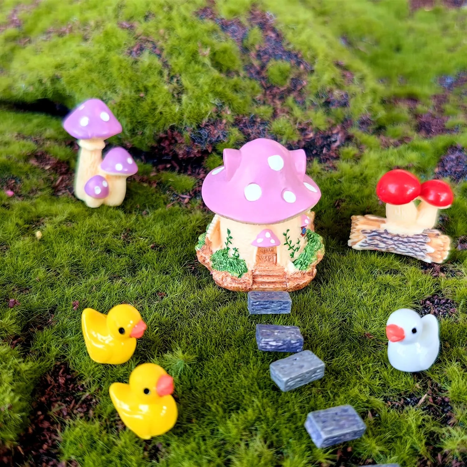 Wholesale Fairy Garden 99 Pieces Miniatures Mini Animals Miniature Ornament Kit Plant Set for Miniature Garden Decor