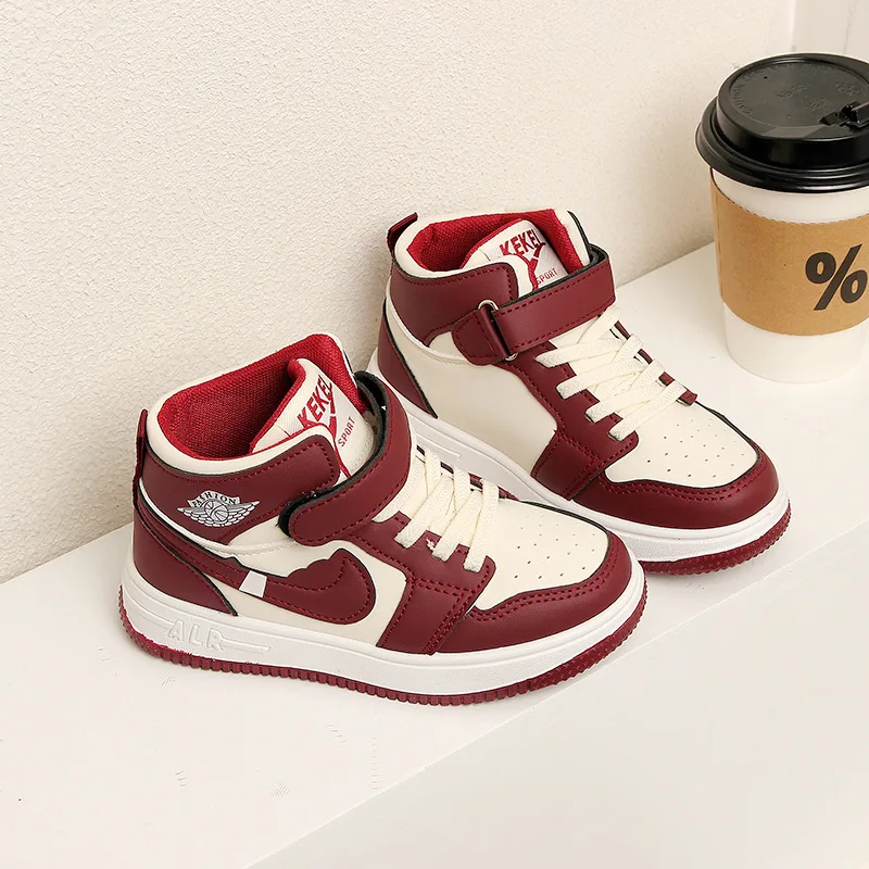 Boys and girls  new sneakers breathable non-slip medium and large children sports shoes soft sole spring and autumn shoes