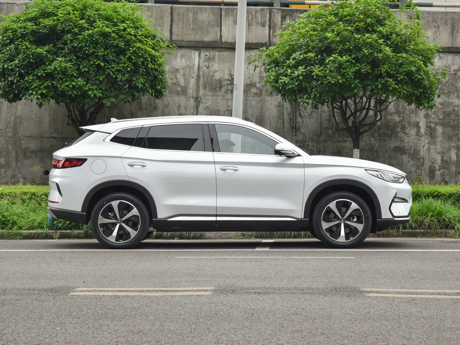 2024 Новый электрический автомобиль BYD Song Plus Ev сделано в Китае внедорожник флагманский энергетический электромобиль чистый