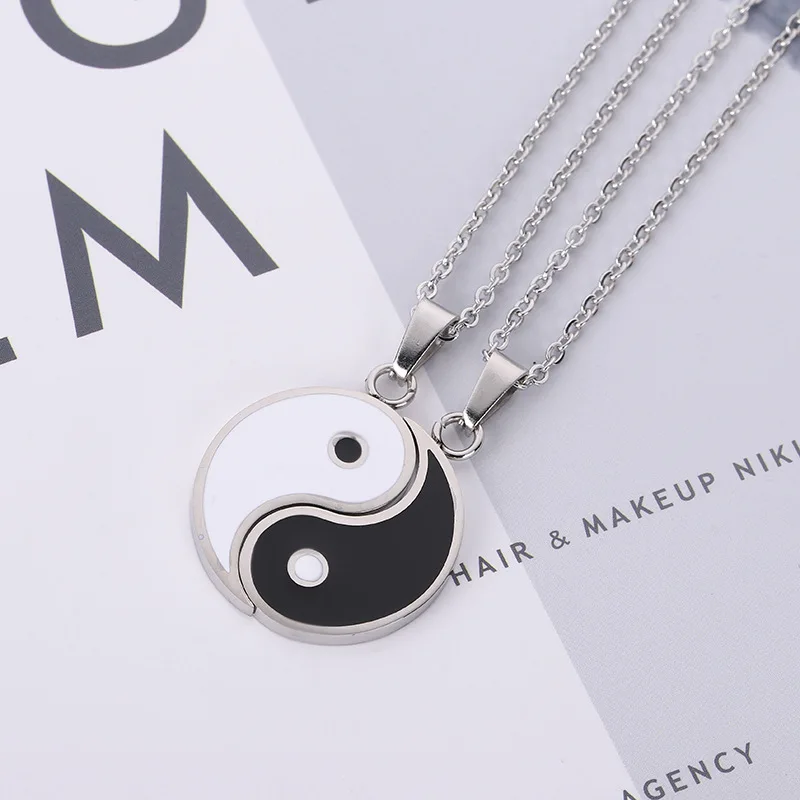 Hot selling stainless steel yin  yang necklace men and women gossip pendant couple necklace personality Tai Chi necklace
