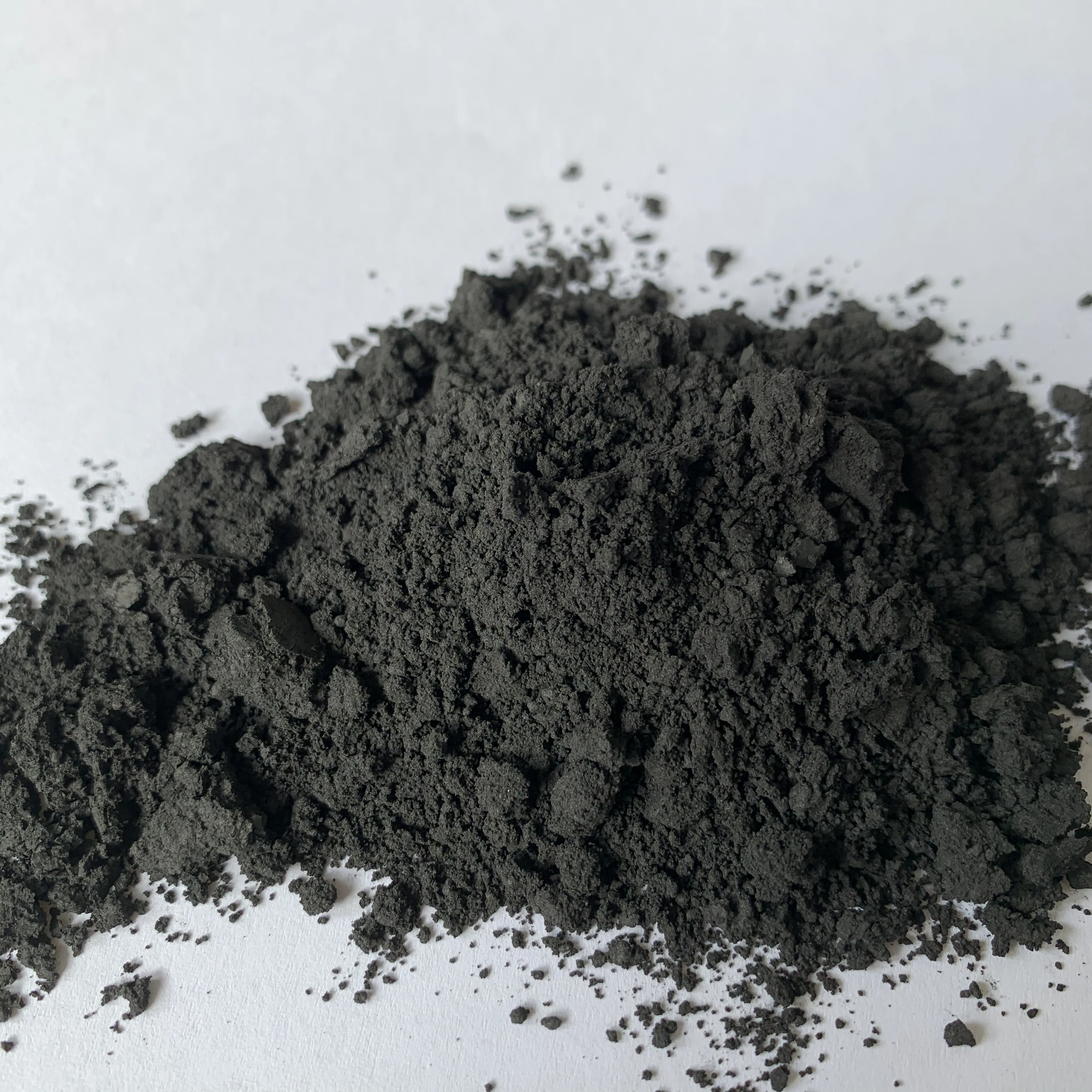 High carbon graphite Can have high lubrication, high heat resistance and high conductivity