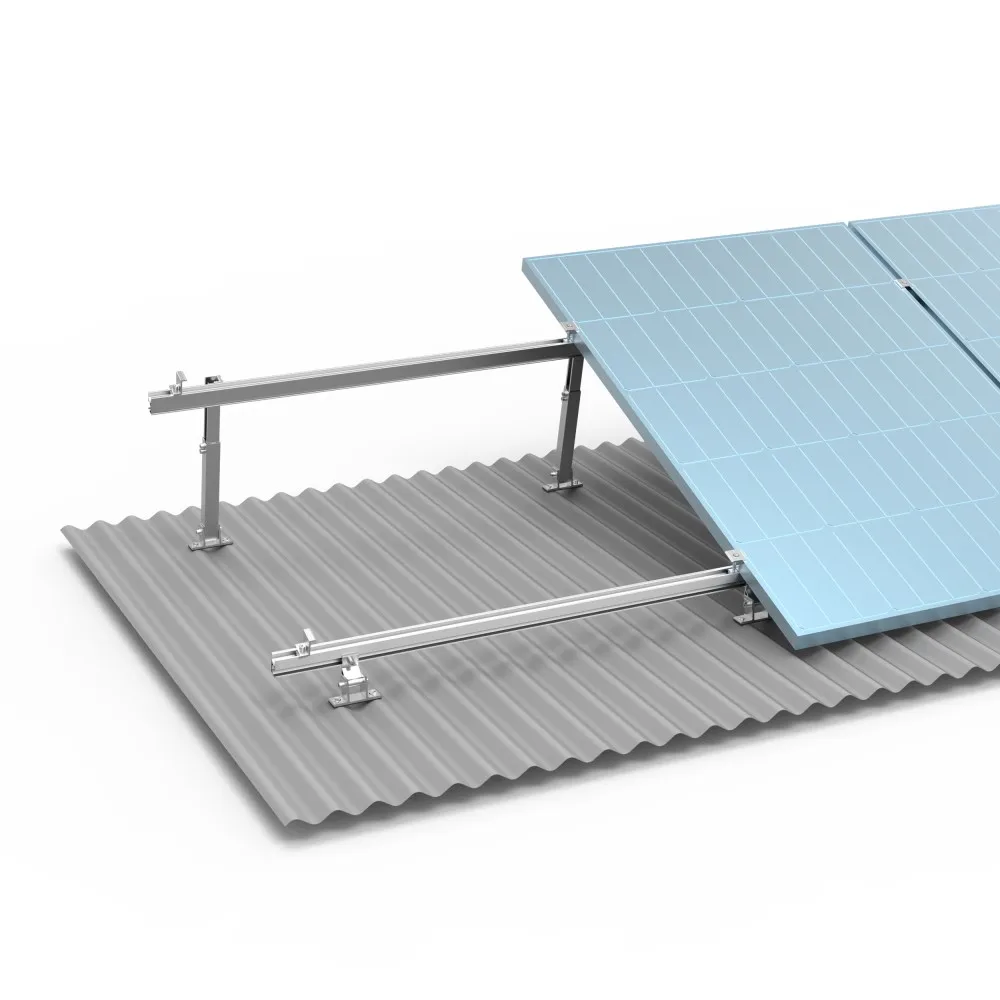 Плоский кронштейн для крепления на солнечной батарее