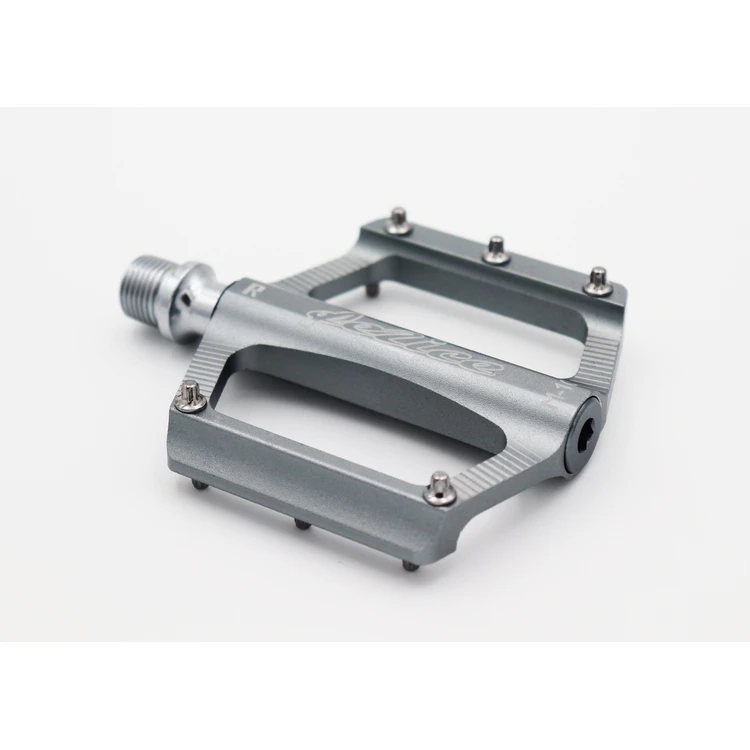 Manufacturer Durable Aluminum Anti Skid Nail Surface Stationary Road Bike Pedal