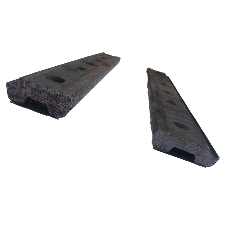 Railway connecting crane rail splint