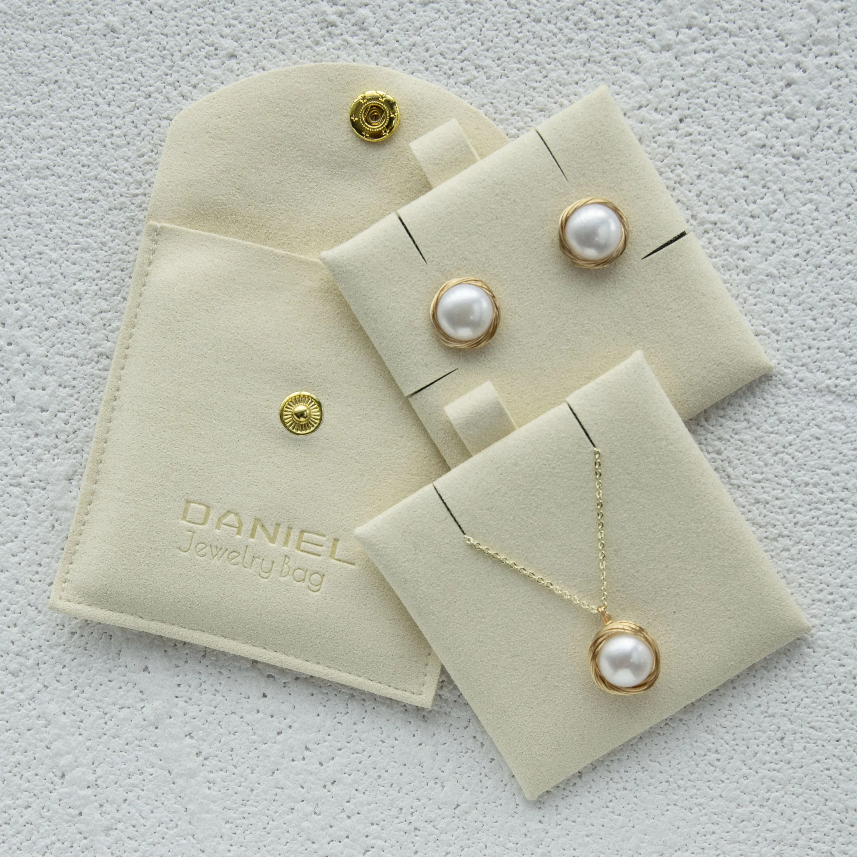 customized logo jewelry earing packaging pouch snap button microfiber jewelry necklace pouch with card insert