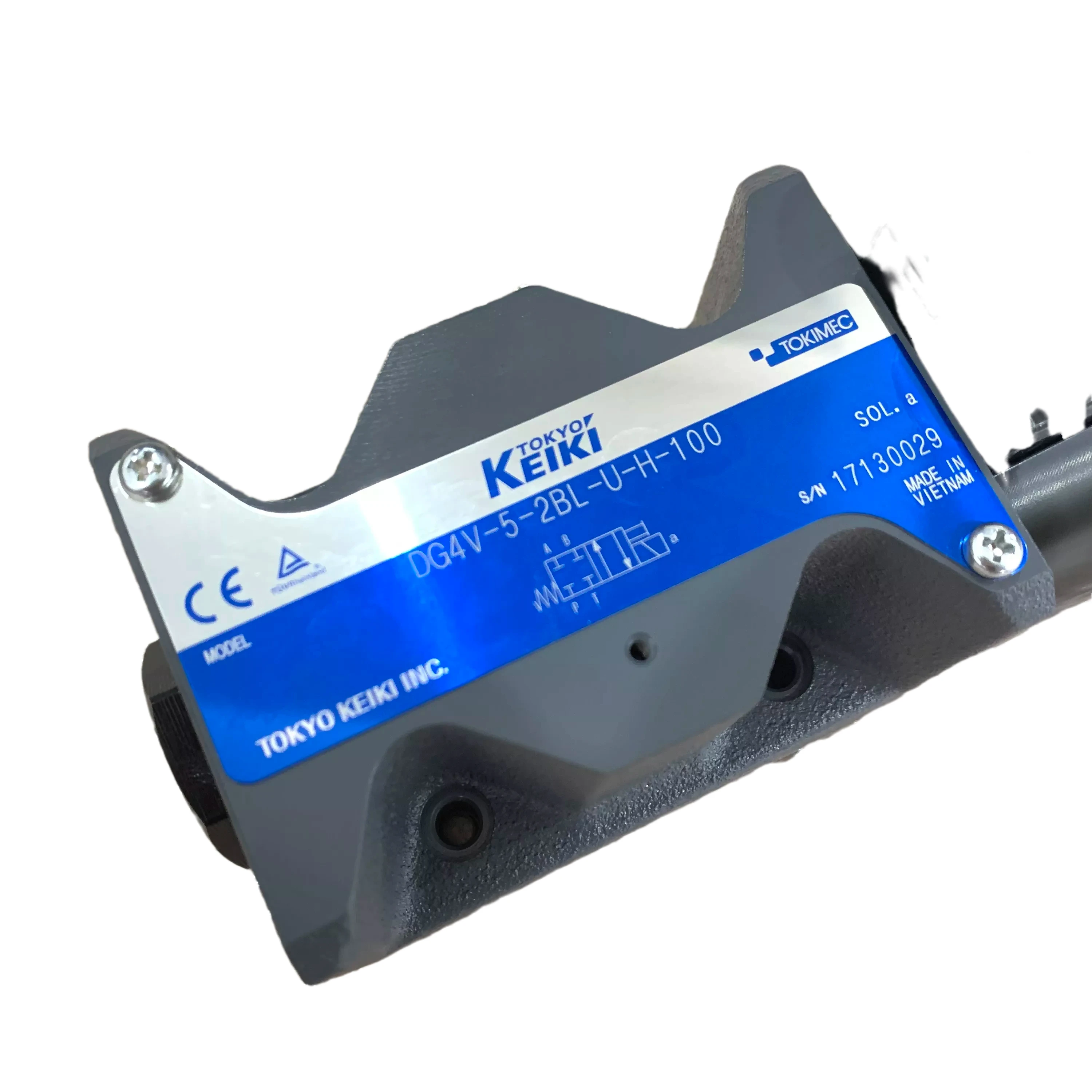 Factory wholesale tokyo keiki TPT-DG4V-5-2BL-U-H-100 24v hydraulic oil medium electromagnetic directional control valve