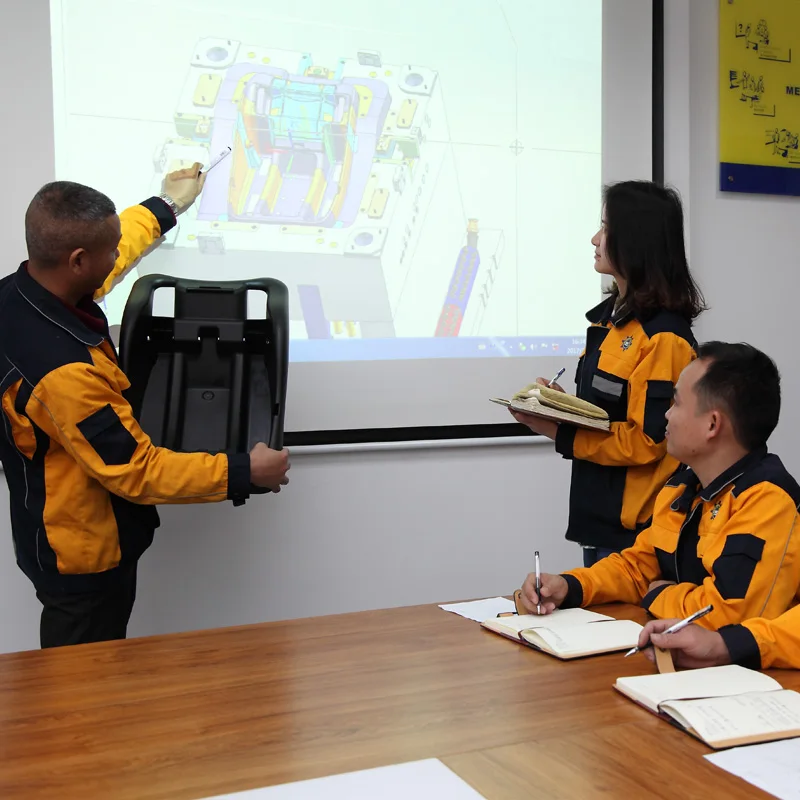 Two-color injection mold customization for medical nasal spray bottle