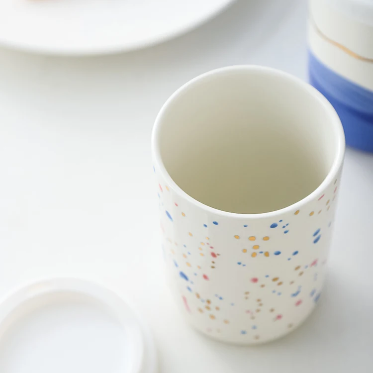 Take Away Portable Mug Reactive Glazed Customized Logo Ceramic Travel Tea Coffee Mugs With Silicone Lid