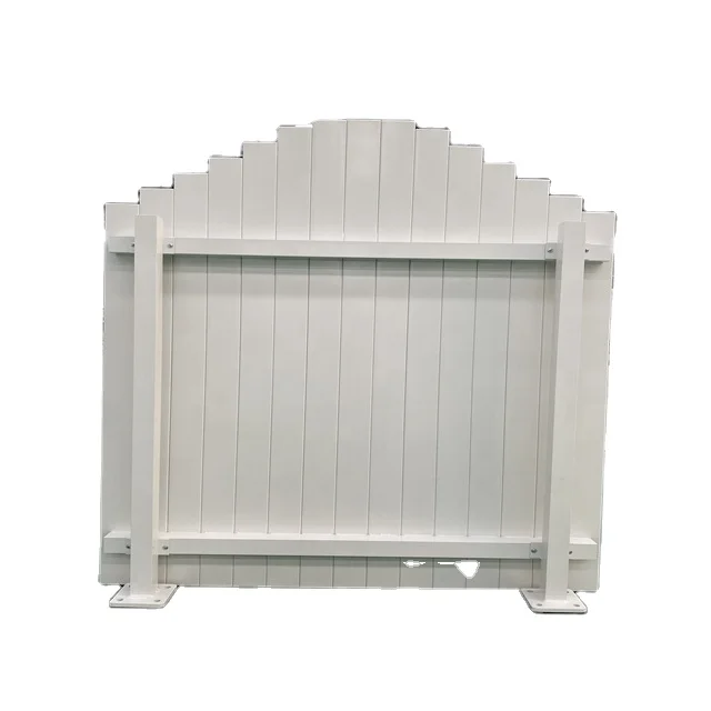 Balcony fence