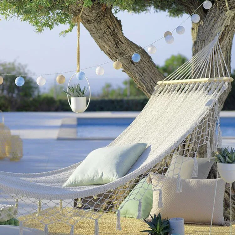 High quality wooden woven Bohemian lace fringed hammock Double Hammock with Macrame Camping Lace Hammock