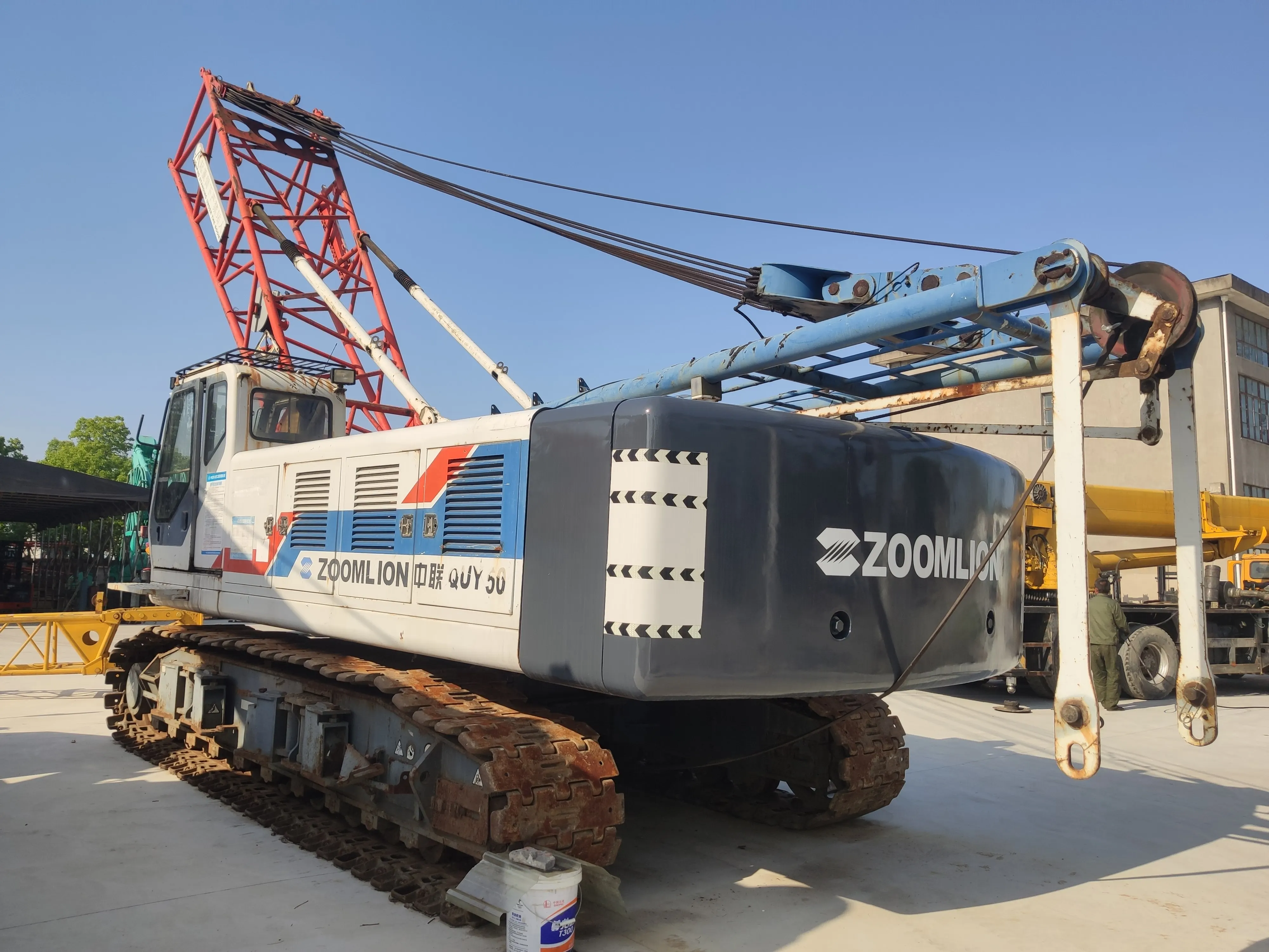 Used ZOOMLION QUY50 50 Ton Crawler Crane