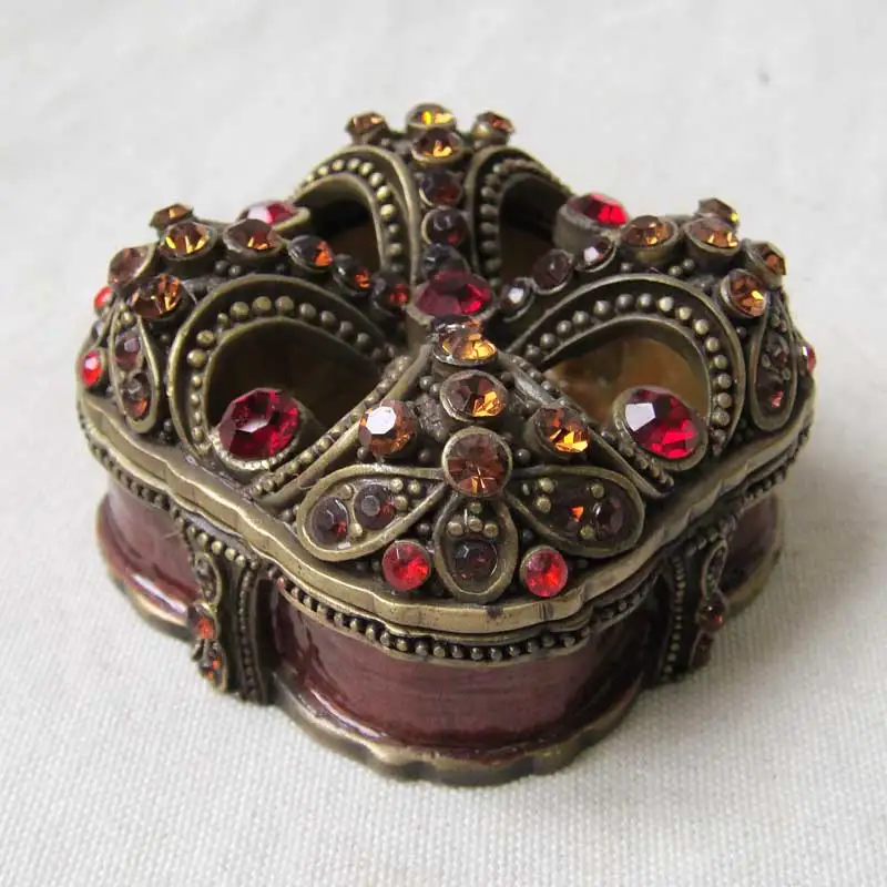 Square Antique Brass Red Jeweled Crown Design Metal Zinc Alloy Jewelry Trinket Box