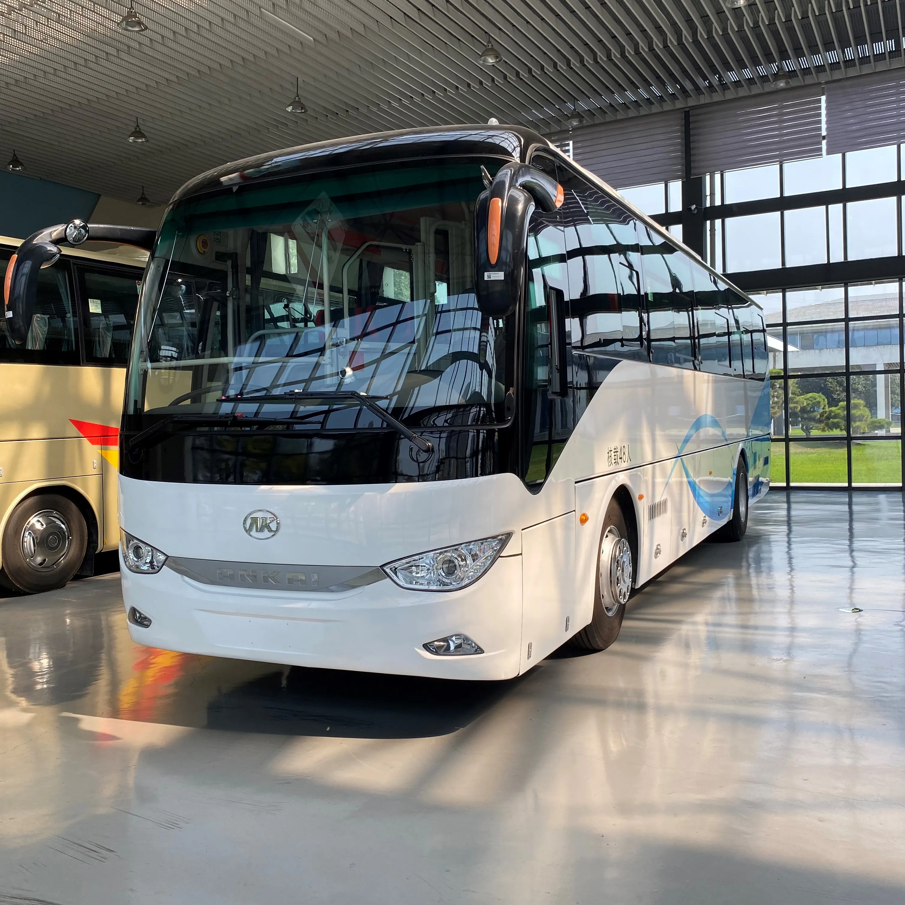 electric coach ankai bus made in China 11.9M 12M new energy