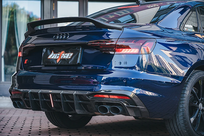 2017-2019 Audi A4L S4 upgraded bctxe style carbon fiber front lip rear diffuser body kit  perfect accessories