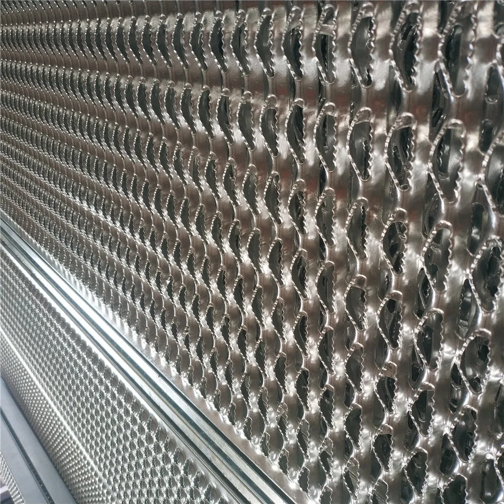 Алюминиевая противоскользящая зубчатая прокладка с перфорированной решеткой