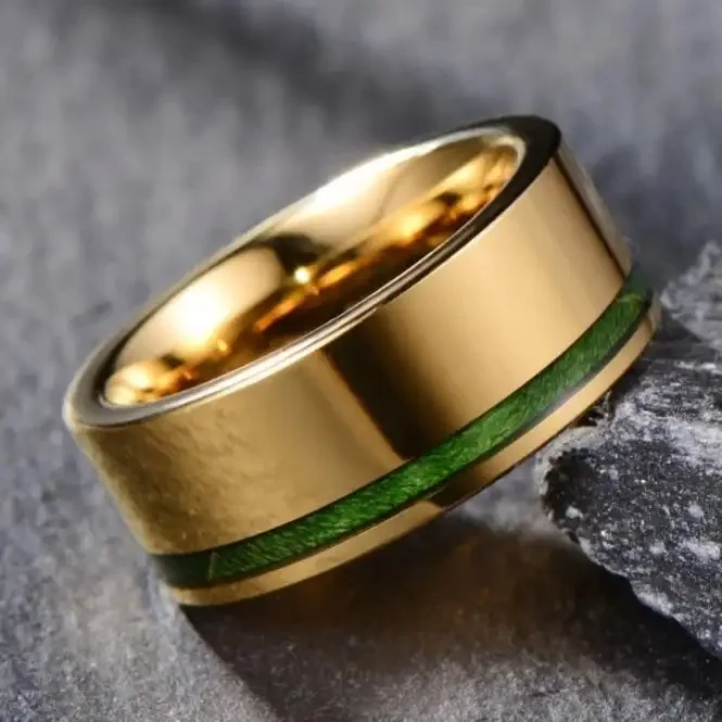 Оптовая цена 14K 18k позолоченное кольцо из карбида вольфрама инкрустация зеленое дерево для мужчин ювелирные изделия на палец
