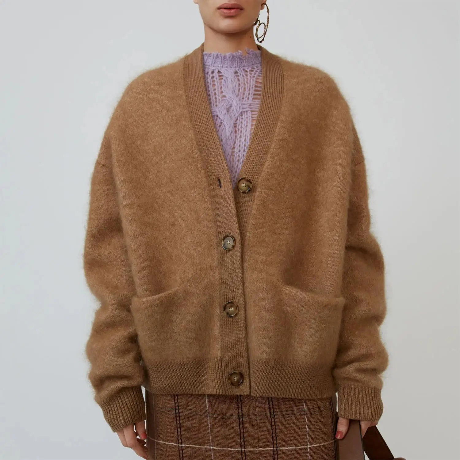 2024 OEM Supplier Manufacturer Custom Woman Dropped Shoulder V Neck Knitted Brown Fuzzy Mohair Cardigan Sweaters