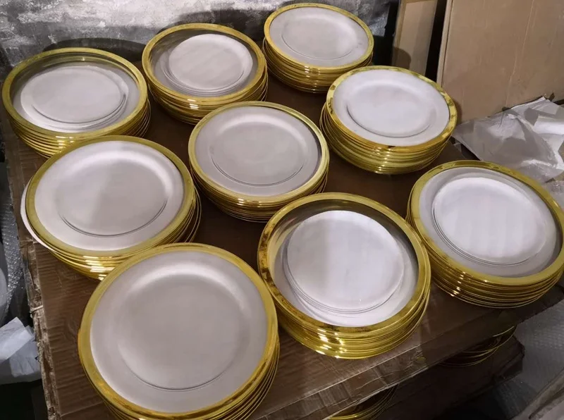 factory custom gold wide rim glass charger plate for wedding events table decorations/various colored wide rim tableware dishes