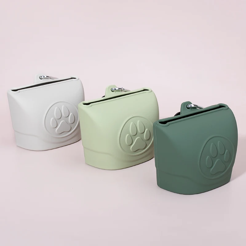 Guangdong manufacturer dog treat training pouch bag silicone dog treat pouch portable dog treat pouch bag