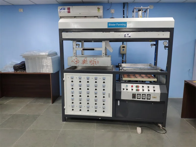 Заводская ручная пластиковая пищевая коробка вакуумная Термоформовочная Машина