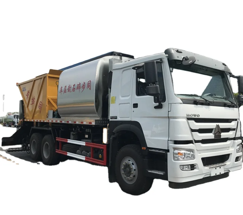6x4 Sinotruck Synchronous Asphalt Chip Seal Sealer Sealing Truck including 8000 liters asphalt and 12000 grave tank