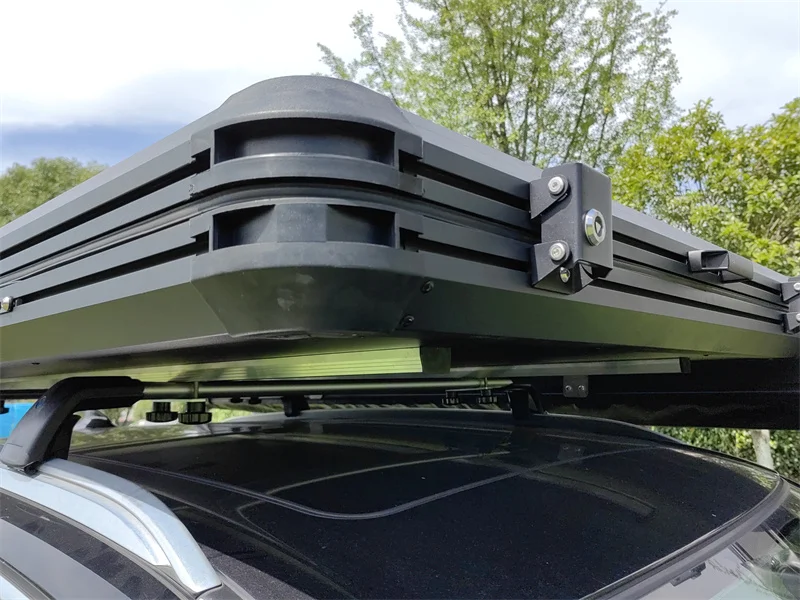 4 Person Aluminum Pickup SUV Car Camping Aluminum Roof Top Tent Hard Shell