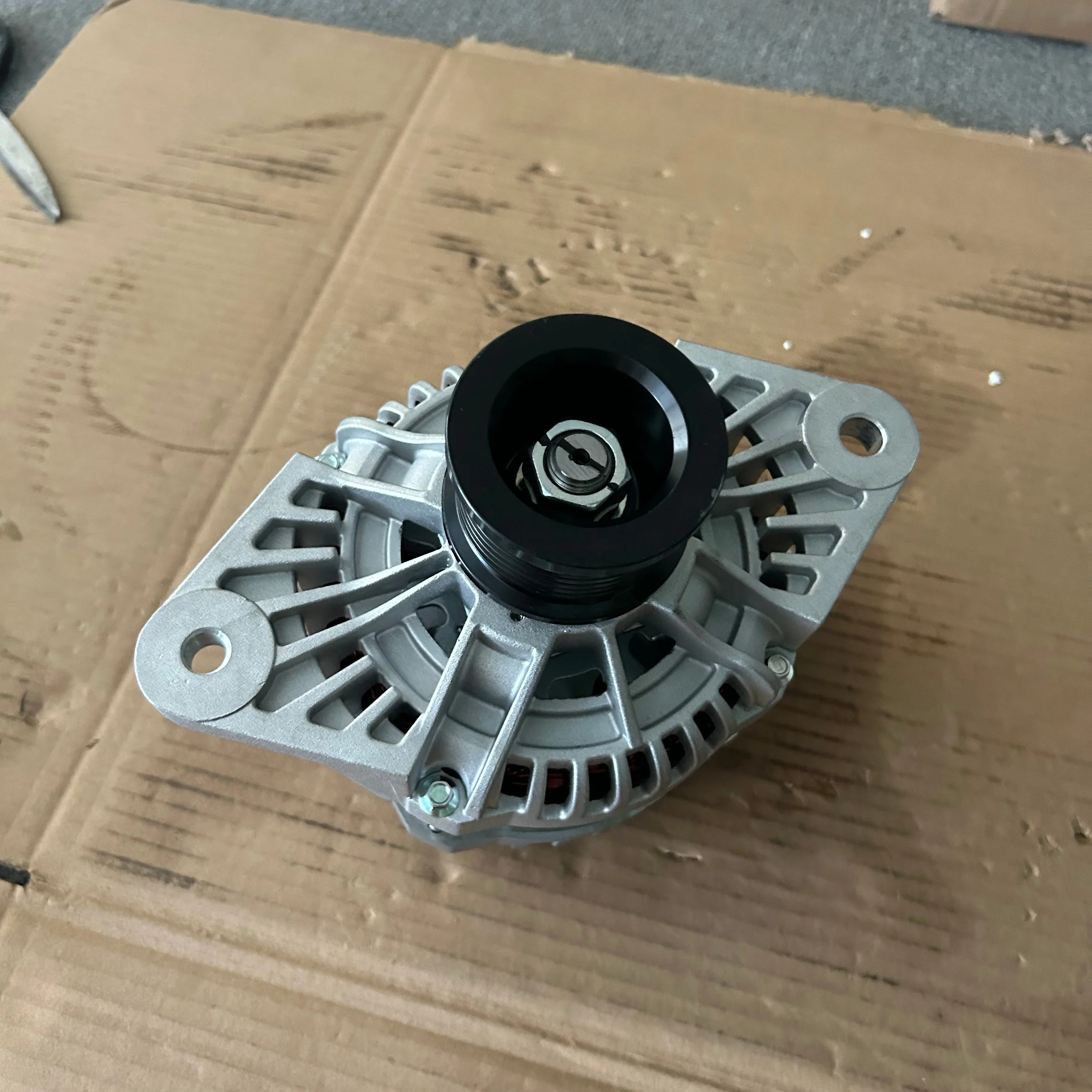 ORIGINAL LIUZHOU LIUGONG SPARE PARTS SP160156 ALTERNATOR