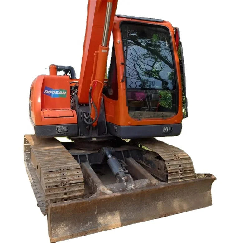 7 ton used doosan dx75 dx75-9C crawler excavator from Korea in good condition ready for sale
