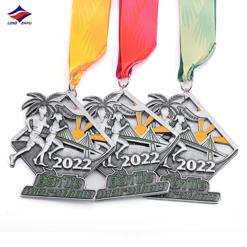 Longzhiyu 18 years zinc alloy medal manufacturer custom 3d gold metal award marathon running sport medal wholesale blank medals