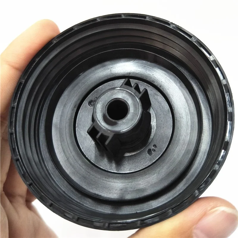 
China factory direct selling plastic sports bottle lid with silicon nozzle 