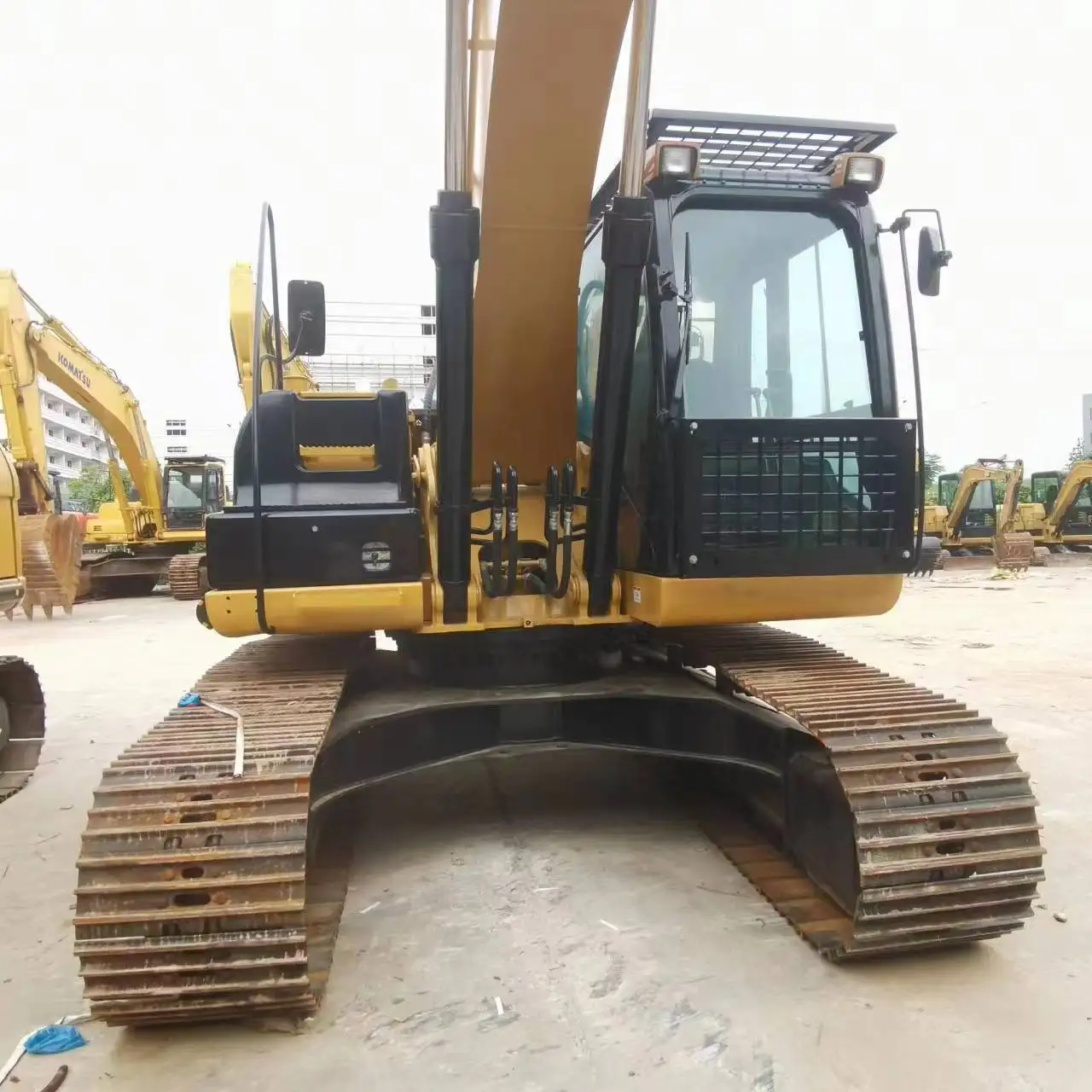 CAT320DL Used crawler hydraulic excavator Heavy duty Construction Machinery Cat 320 320C 320D 320D2 Second hand digger for sale