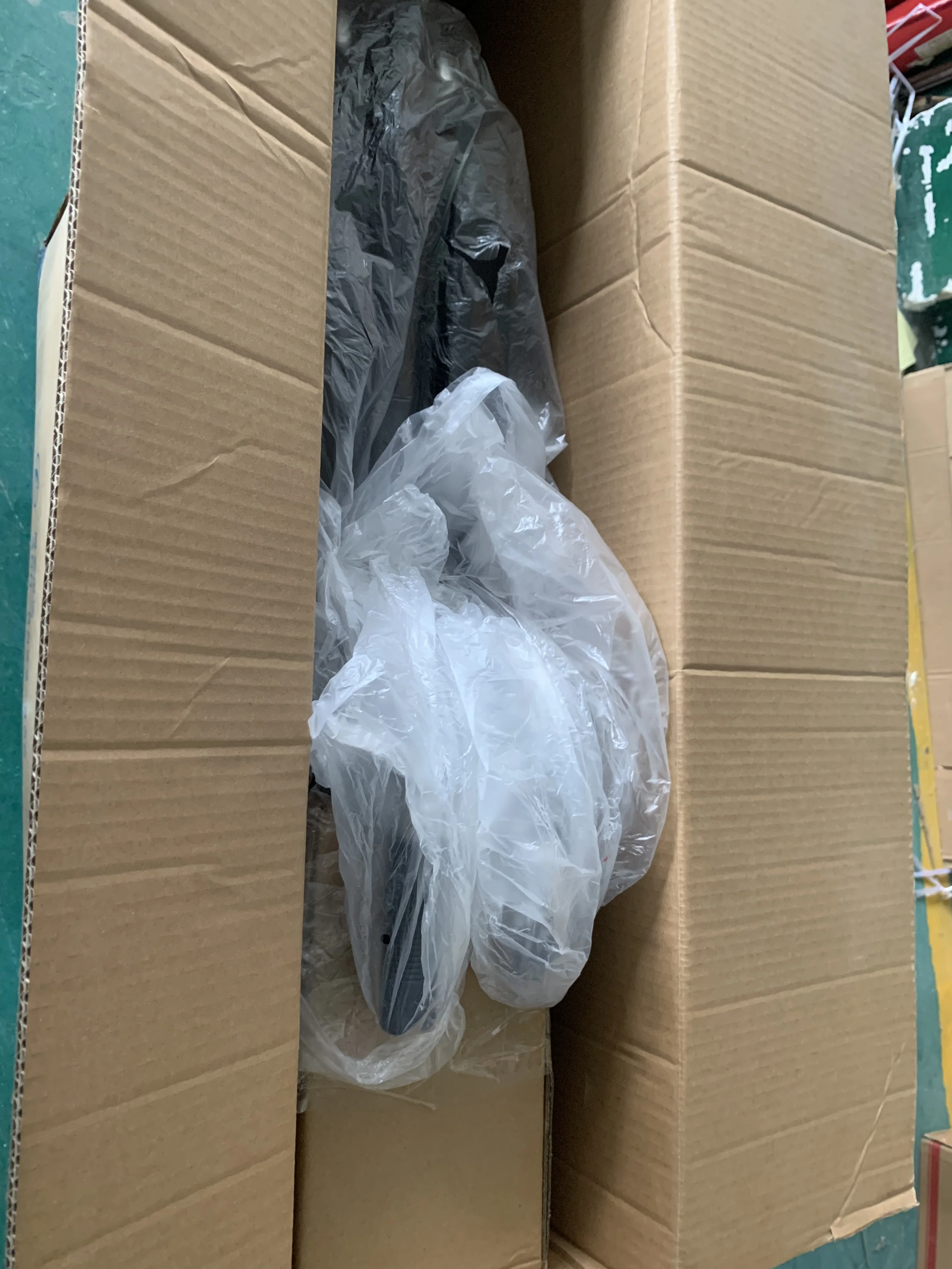 Cheap price comfortable economic manual wheelchair with elevating leg rest