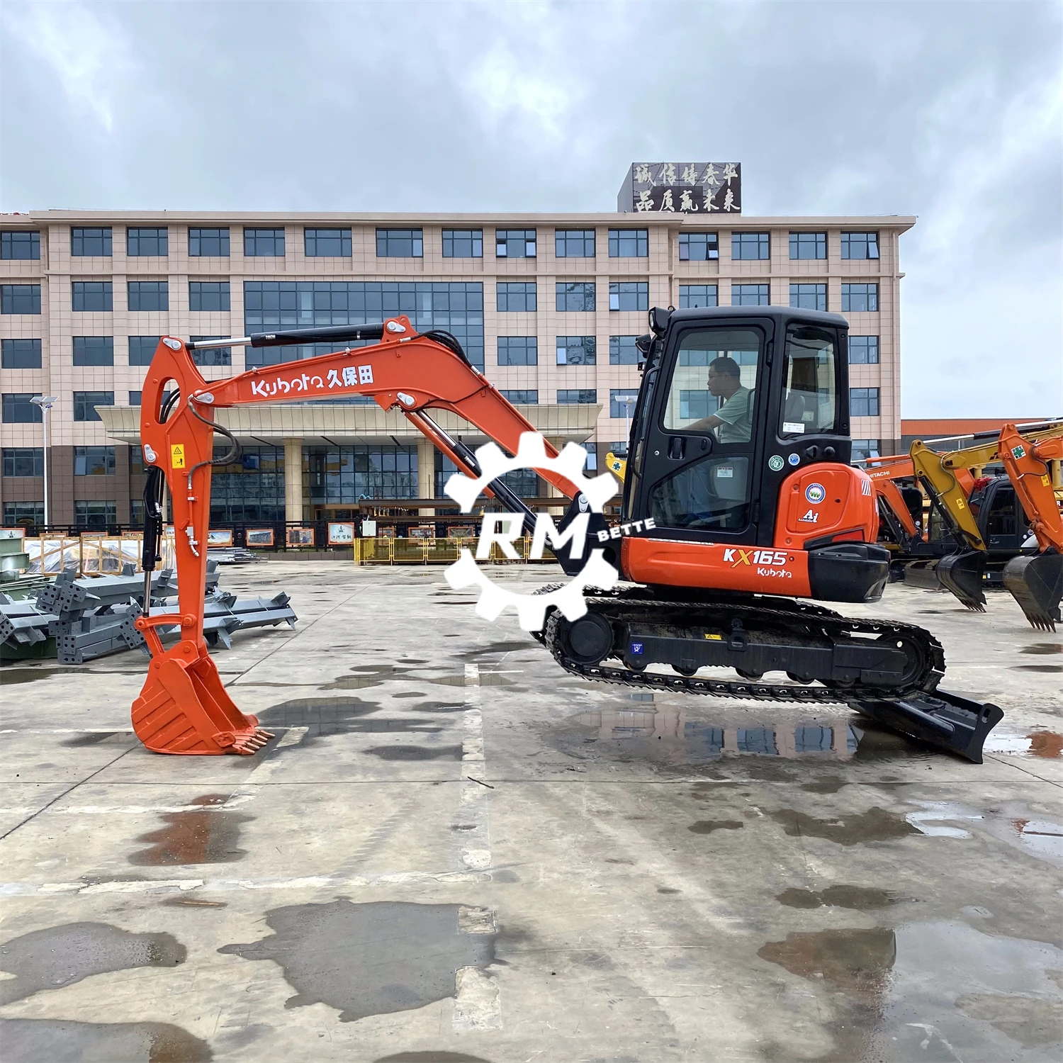 Японский бренд Kubota KX165 низкая цена экскаватор высокого качества Подержанные экскаваторы KX165-5 KX 165-5 в наличии на складе продаже