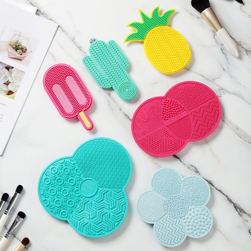 
 Коврик для чистки кистей для макияжа, товары для глубокого очищения и ухода за кожей, силиконовые водонепроницаемые аксессуары USB  