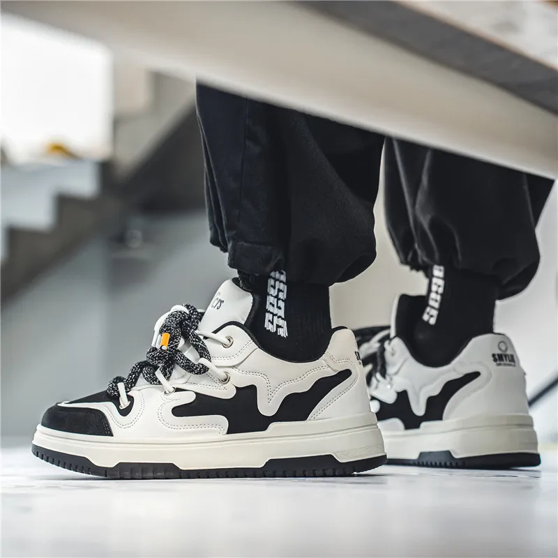 Wholesale Custom Logo Leather Chaussures Hommes White Black Men Casual Shoes Fashion Running Sneakers For Men Casual