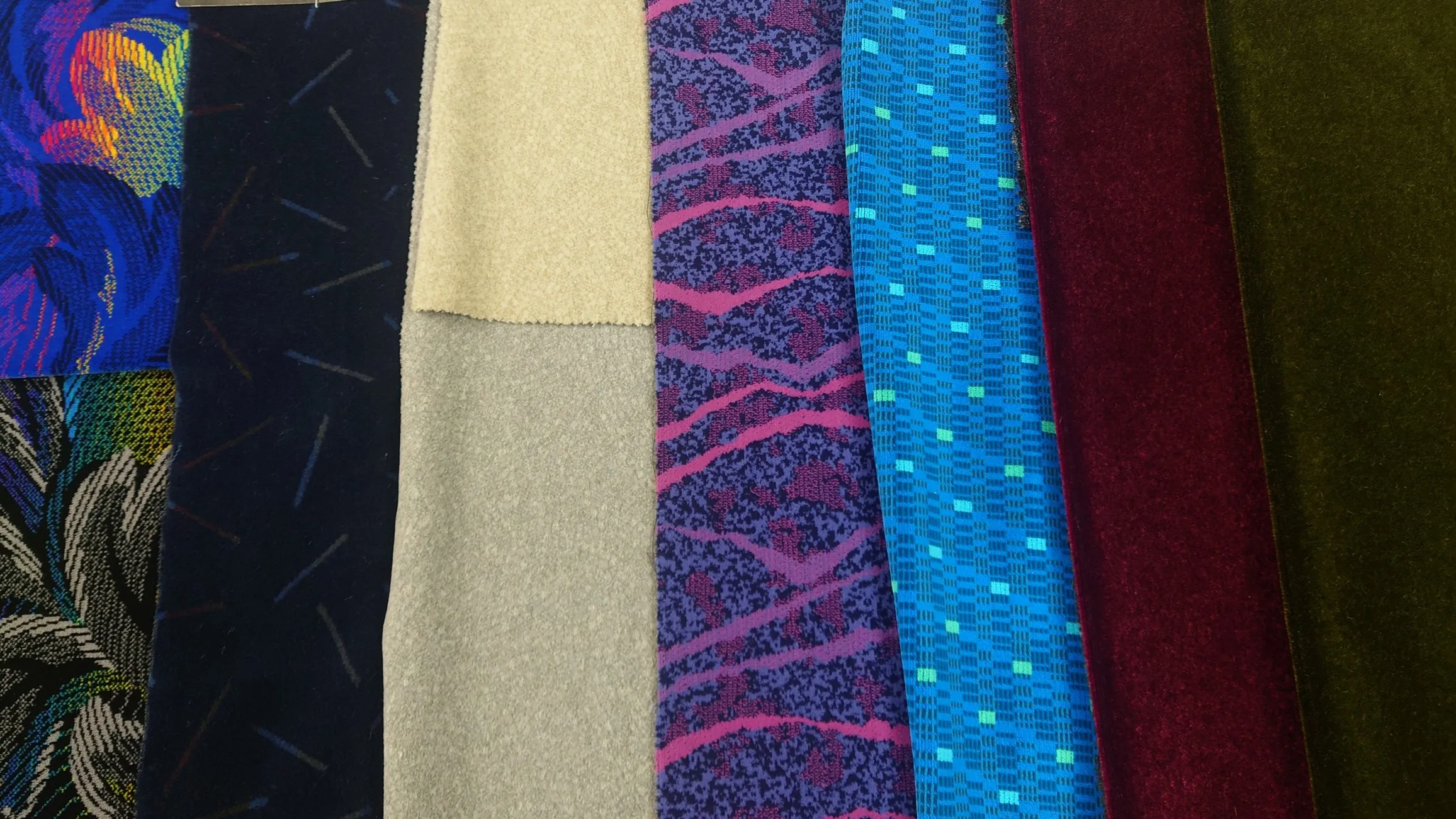 High Quality Velvet Curtain Fabric in Mixed Category Wholesale from Suppliers