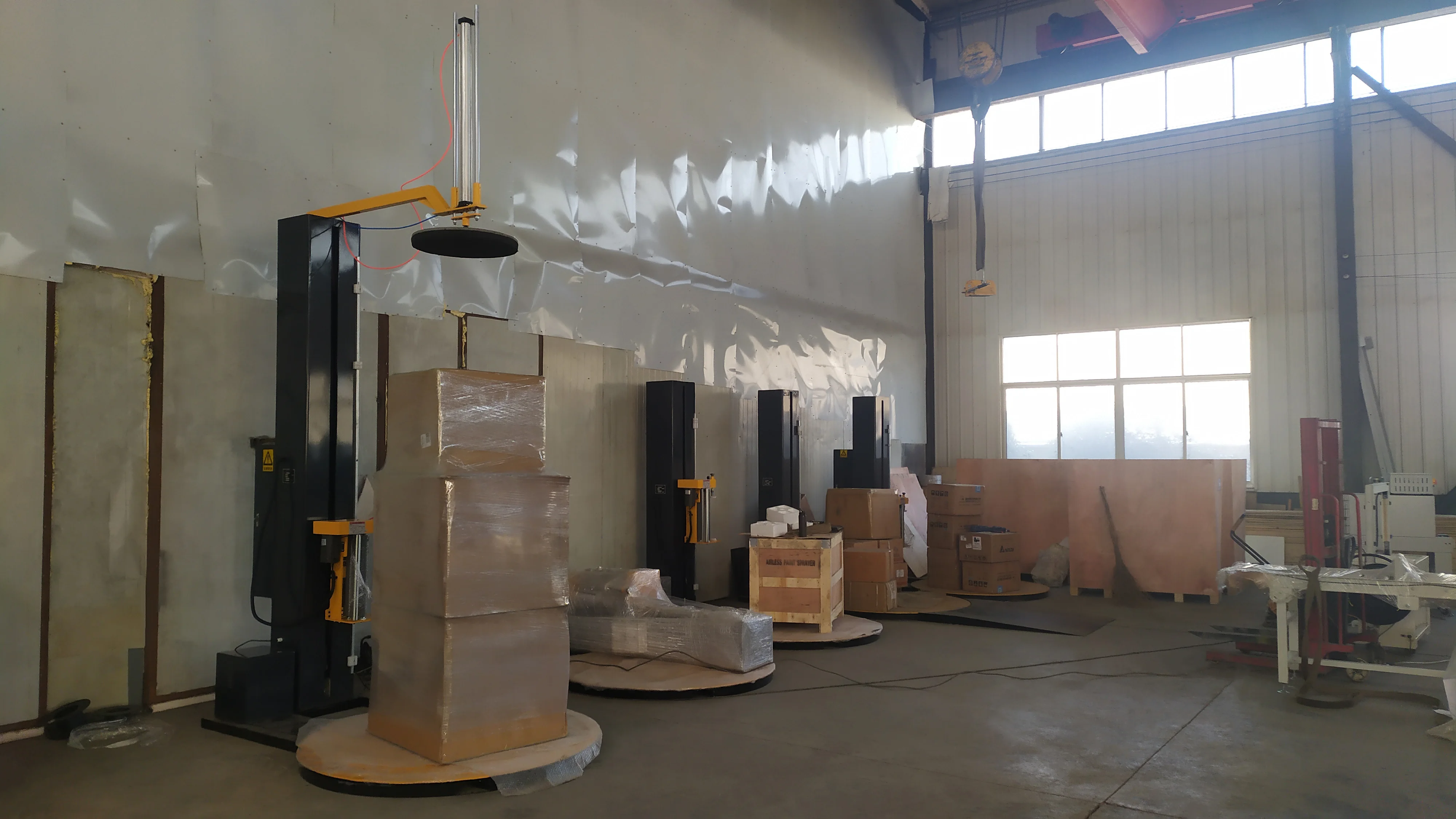 UCR-T1650D Top Presser Semi Auto Turntable Pallet Stretch Wrapper Wrapping Machine