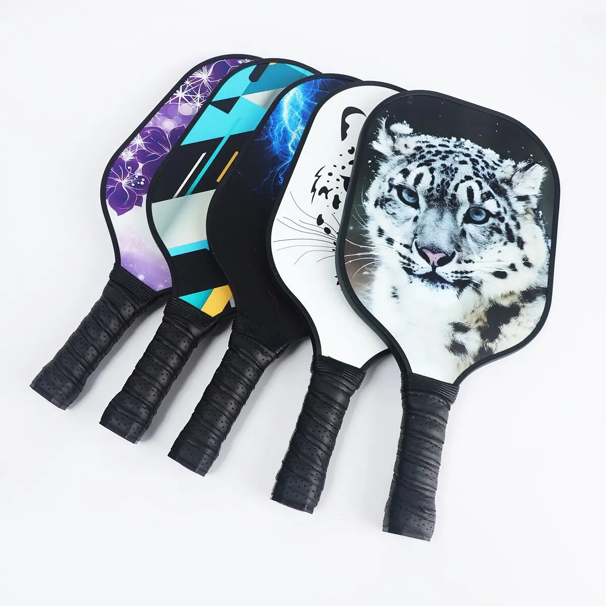 Pickleball Ball Retriever Attaches to Pickleball Paddles, Picker Upper Easier to Pick Up, Not Change Balance of Paddles