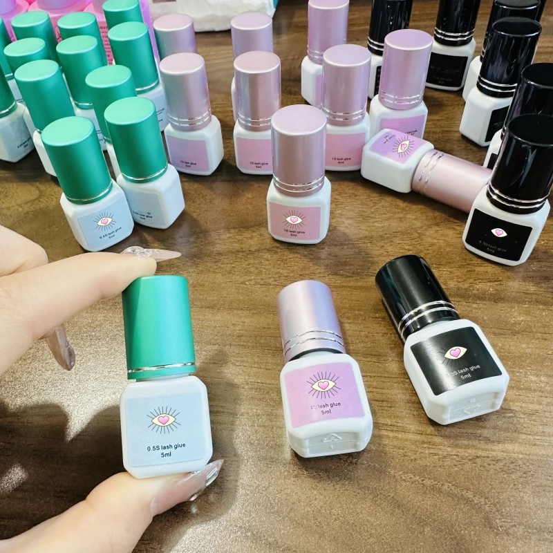 Hot Sale 6-8 Weeks Lasting 0.5s Fast Drying lash Glue Adhesive Waterproof Eye Lash Glue Lash Extension