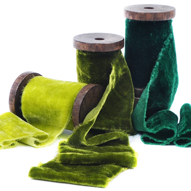 Оптовая продажа высокое качество 50 мм цвет под заказ красный Премиум бархатный рулон 38 потертый шелковый материал необработанный край