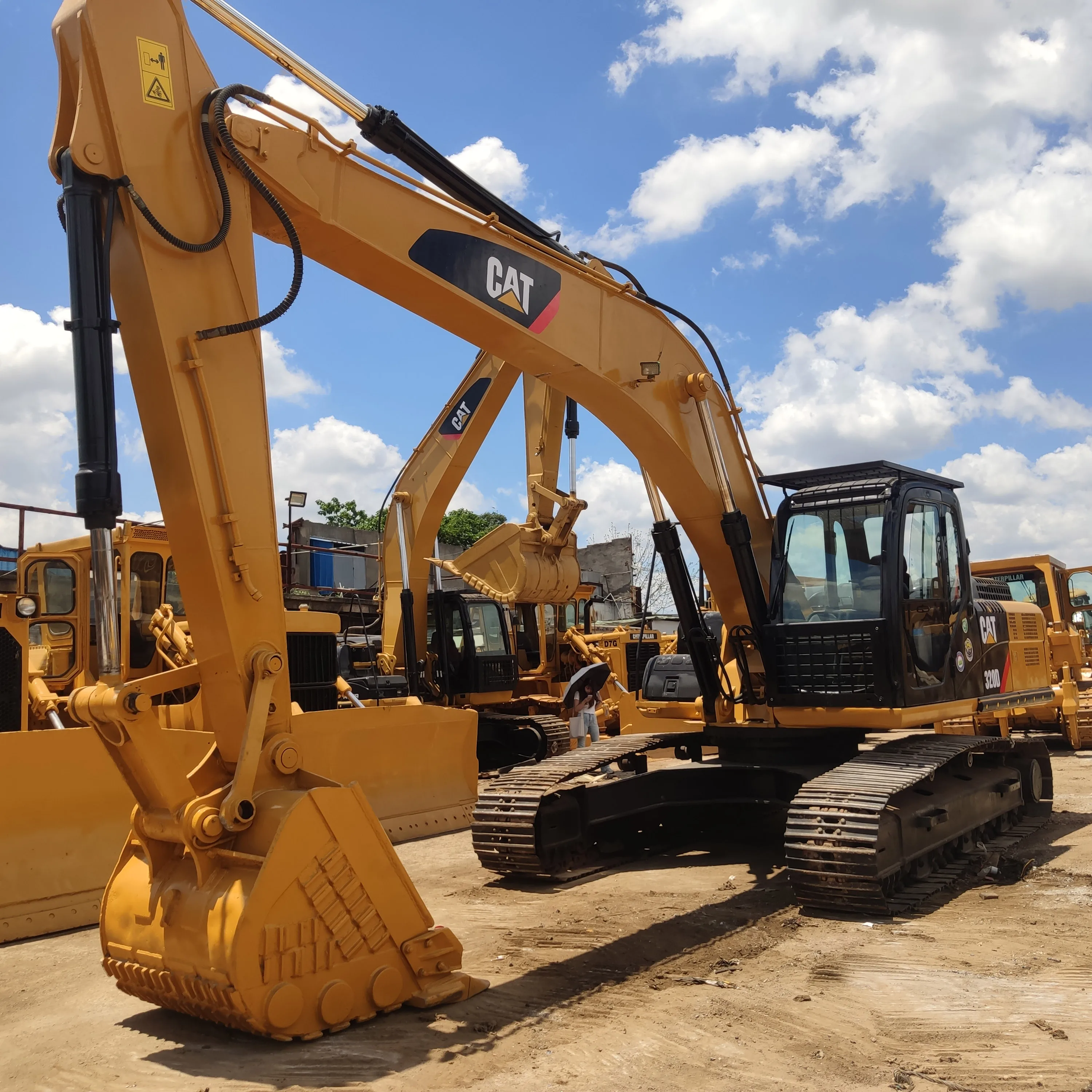 Земляной экскаватор 320D 330D для