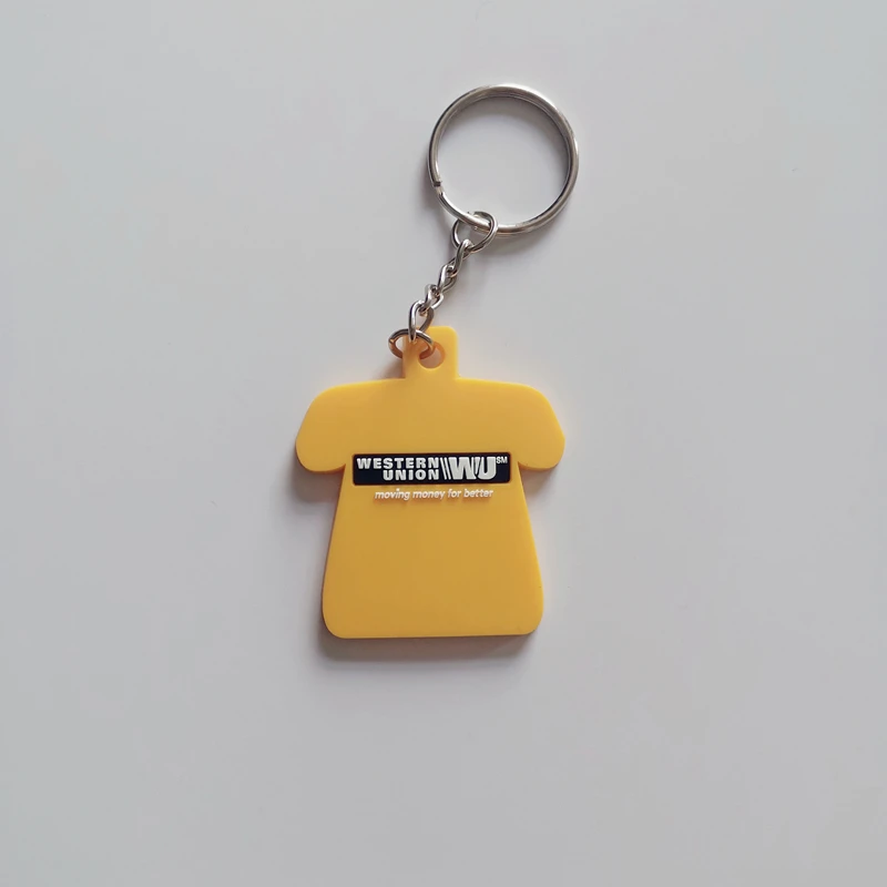 Soft pvc keychain making machine ,new souvenir custom shaped made 2d soft pvc rubber keychains
