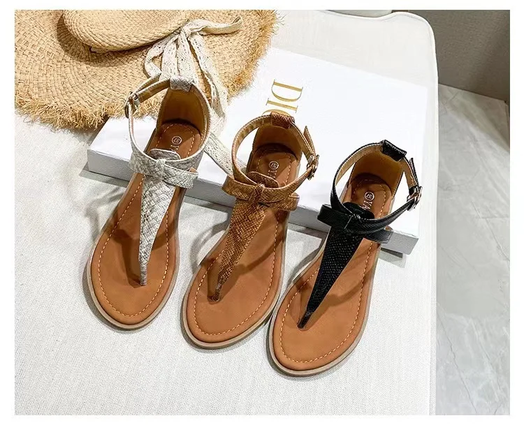 New Shoes Leisure and Anti-slip Clip Beach Sandals for Women and Ladies PVC PU Outdoor Printed Boho Summer Sandals Women TPR