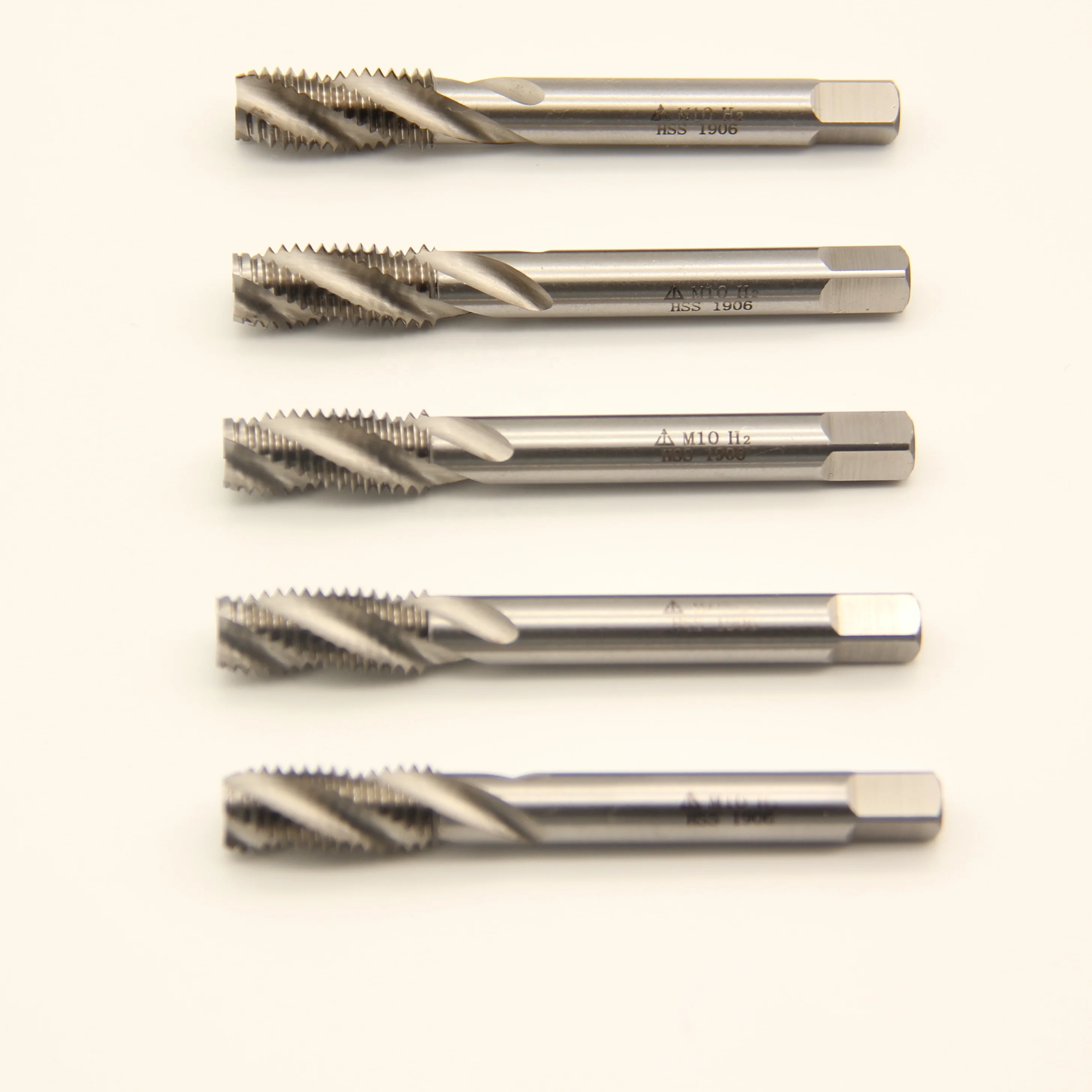 Competitive Price Hss Spiral Flute Groove Screw Tap Right Thread Machine Taps