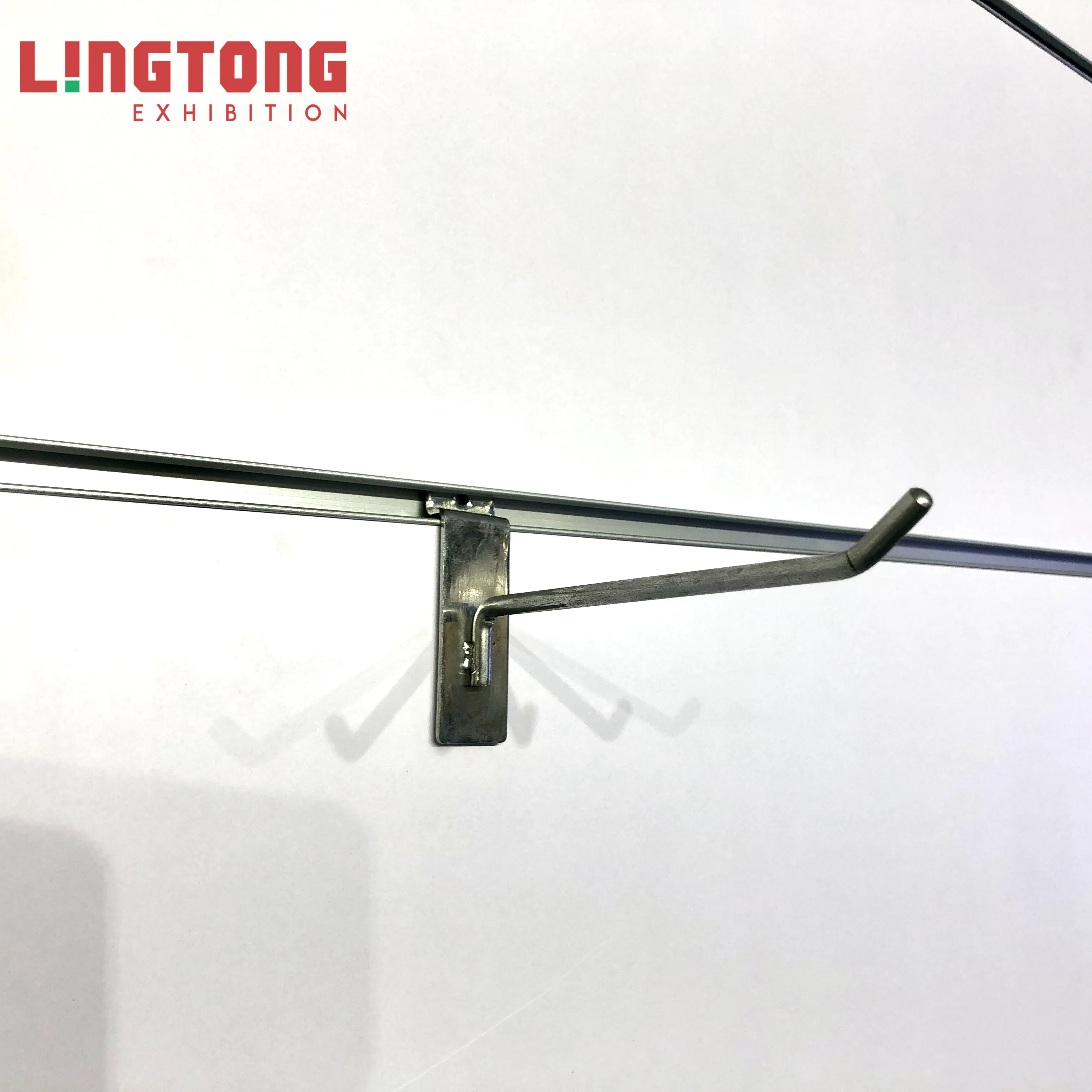 Adjustable Steel Hook Accessory Exhibition Equipment For Hanging Clothes And Handbags